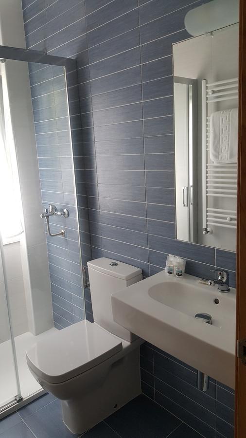 Hostal Rosi Ларедо Екстер'єр фото