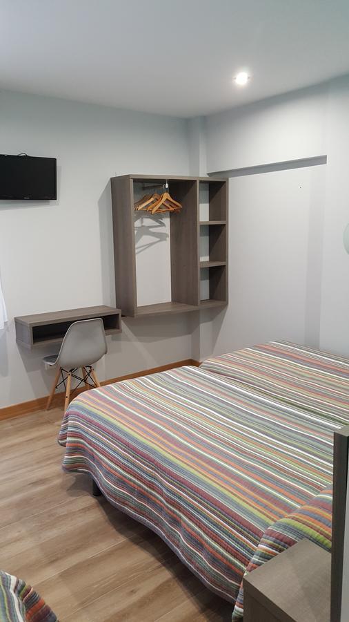 Hostal Rosi Ларедо Екстер'єр фото