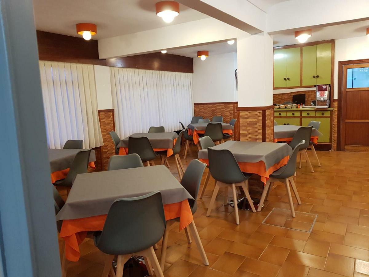 Hostal Rosi Ларедо Екстер'єр фото