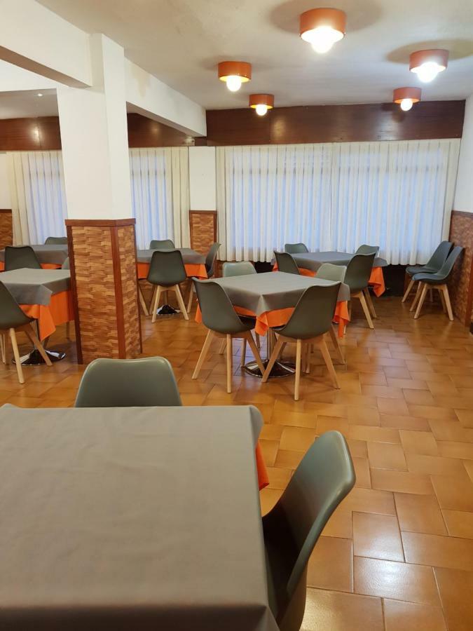 Hostal Rosi Ларедо Екстер'єр фото